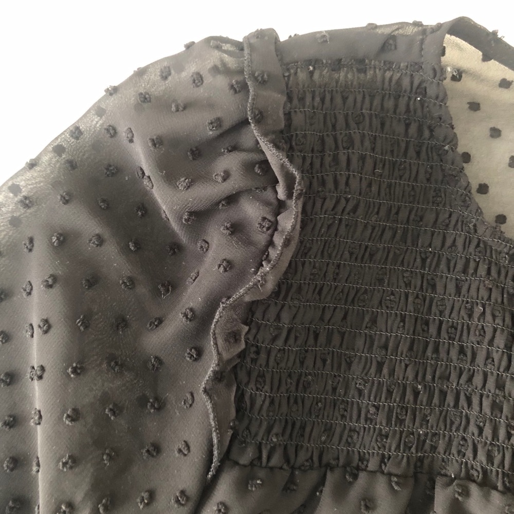 Dainty blouse - Picture 3 of 5